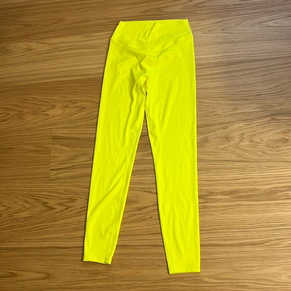 Vitality Pulse Pant in Neon Yellow (Medium)